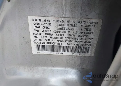 2013 Honda Fit z USA, uszkodzony, nr VIN JHMGE8H39DC071584